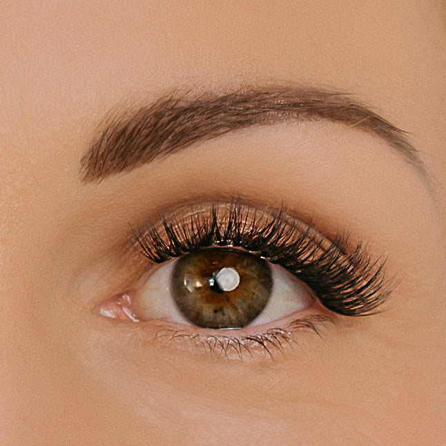 ICON - SOFT GLAM, WEARABLE FULLNESS, LIFT AND DEFINITION